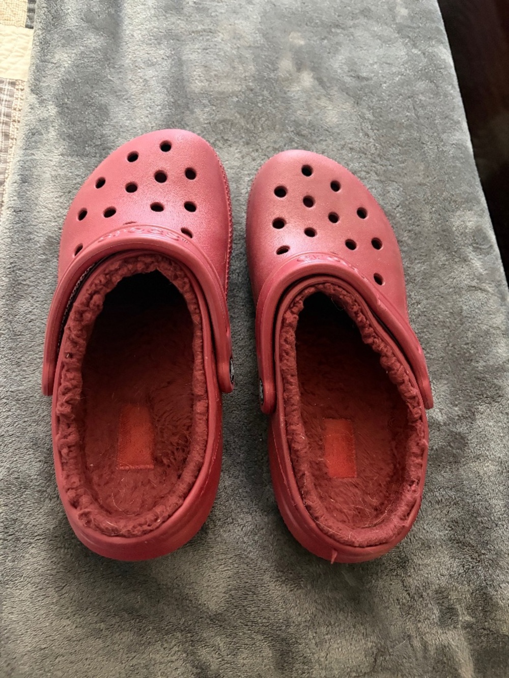 Red Fleece Lined Crocs womens 8/Mens 6